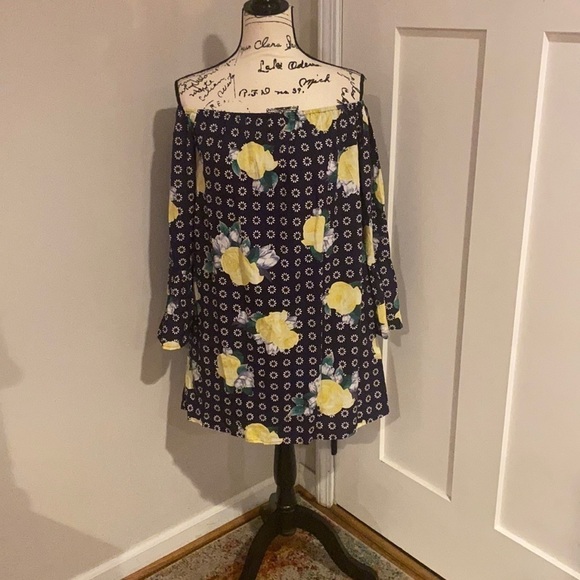 Mistic Prysm By Listicle Dress NWT Size Small - Picture 1 of 9